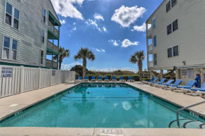 Walk to Ocean Cozy Condo in North Myrtle Beach!